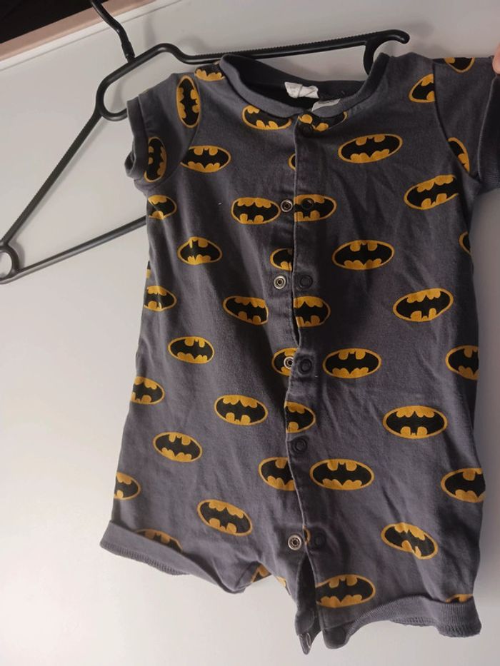 Lot 4 combishorts été bébé garçon 6mois : Justice League, Orchestra, Batman, Petit Beguin - photo numéro 7