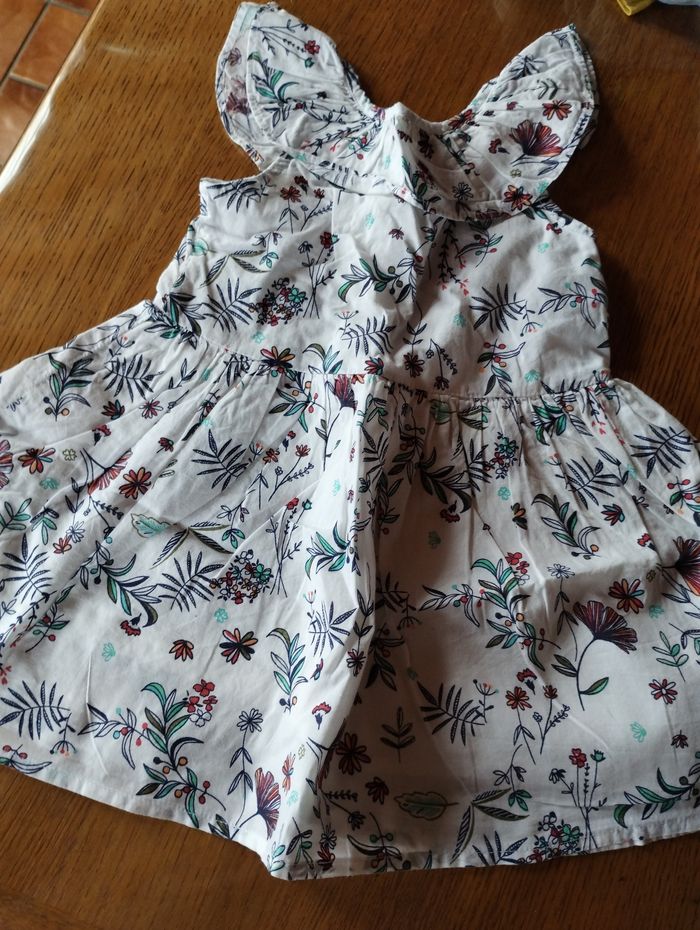 Lot robe - photo numéro 4