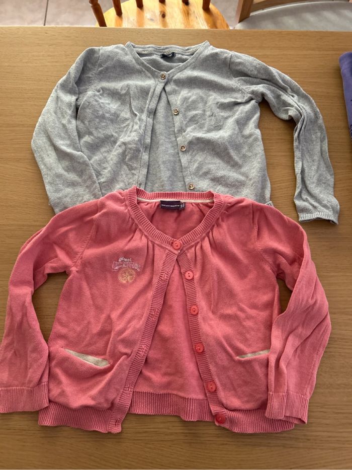 Sweat shirt et gilets fins - photo numéro 5