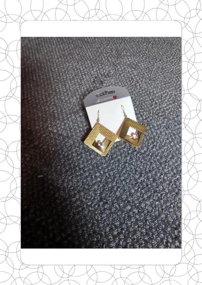 Boucle d'oreille - photo numéro 9