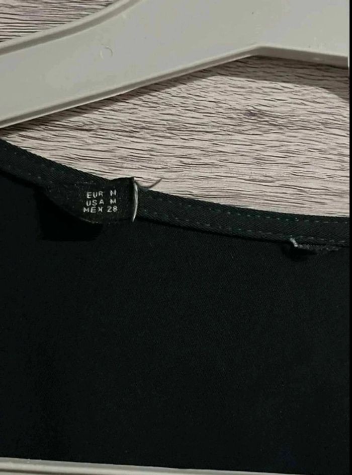 Robe dégriffée  M 38  femme habillée  chic  vert  foncé - photo numéro 4