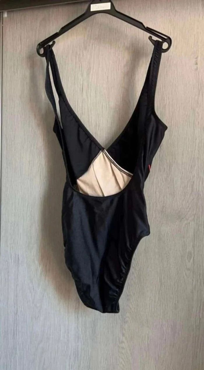 Maillot de bain - photo numéro 2