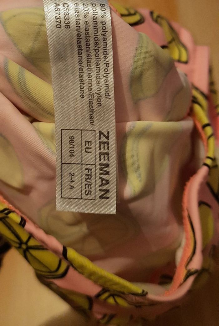 Maillot de bain 1 pièce 2/4ans. Citrons. - photo numéro 3