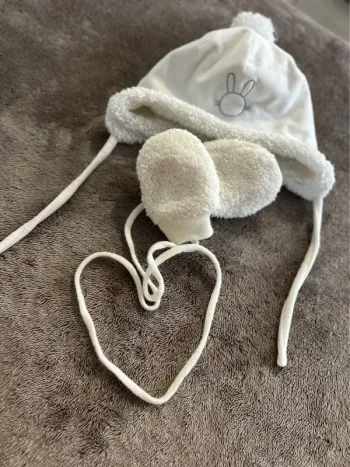 Ensemble bonnet moufle