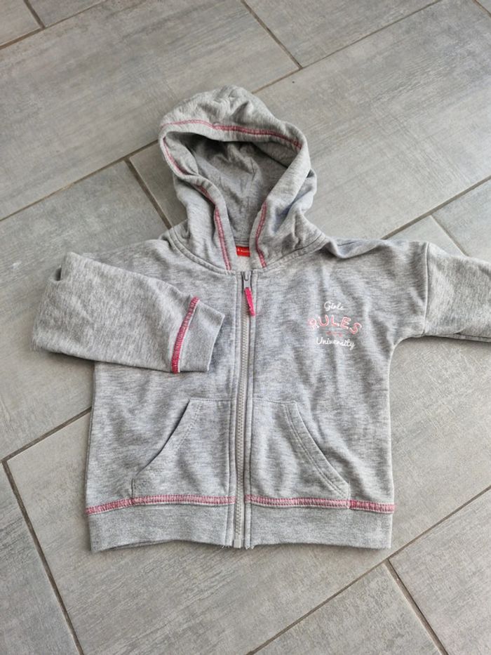Sweat à capuche