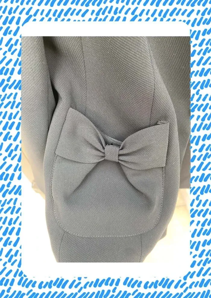Blazer noir avec noeuds costura - photo numéro 2