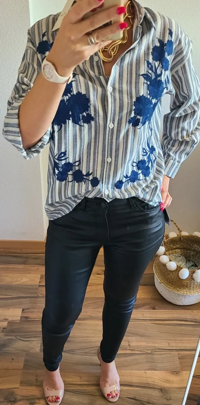 Chemise rayée brodée, Taille 36 au 40, Neuve avec étiquette - photo numéro 7