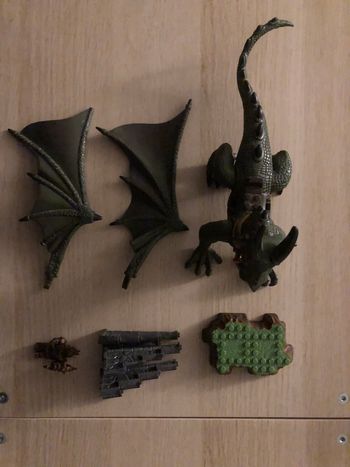Mega Bloks dragons 9871 dragons slayers