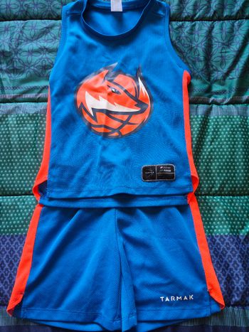 Tenue de basket Decathlon