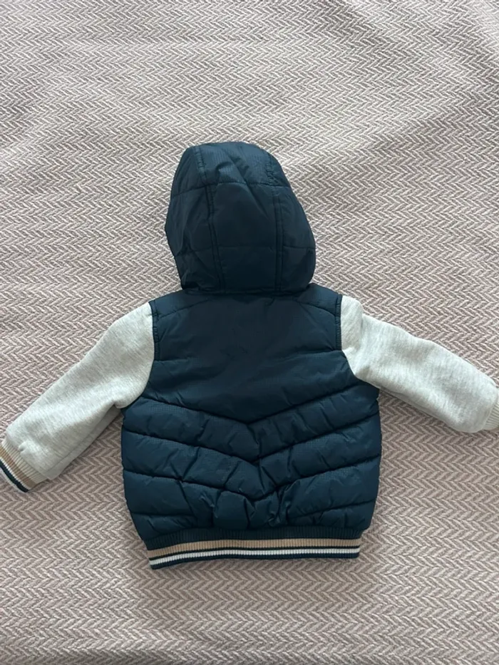 Veste bébé taille 9 mois - photo numéro 6