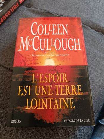 L'espoir est une terre lointaine - Colleen McCullough
