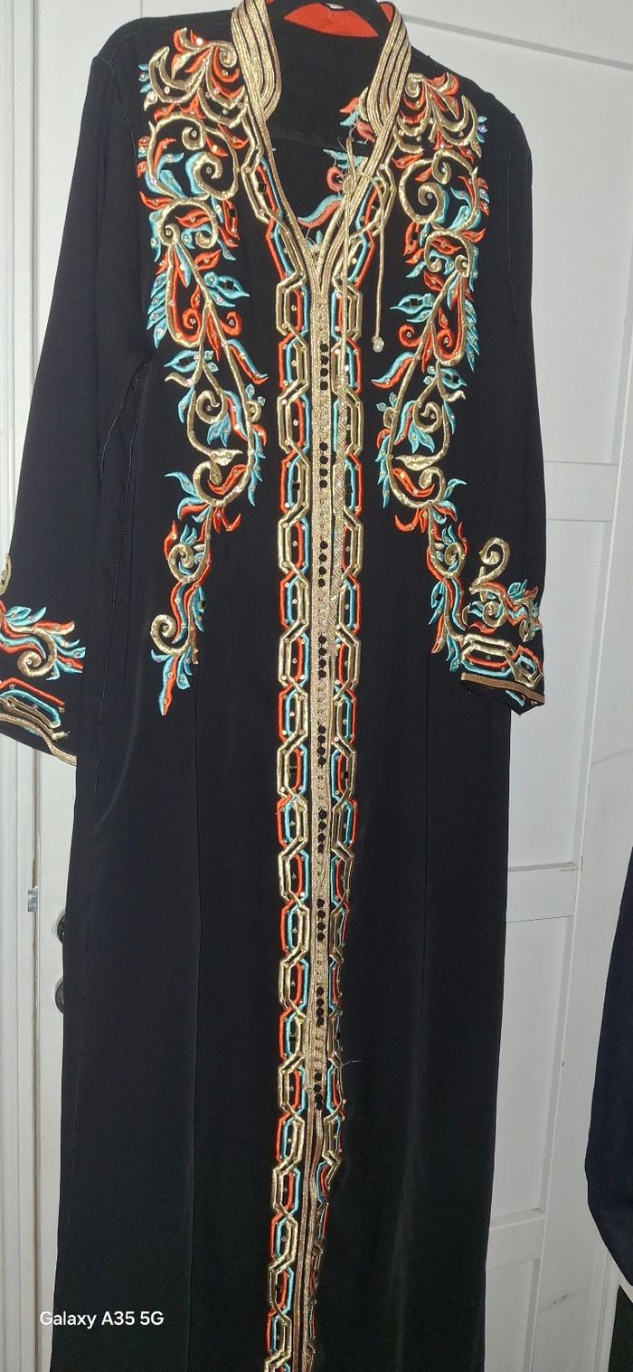 Sublime caftan noir - photo numéro 7