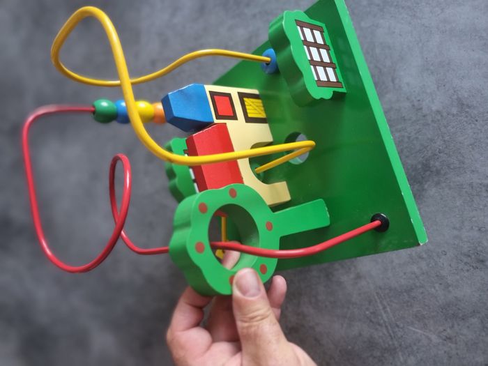 Jeu d'éveil en bois - photo numéro 4