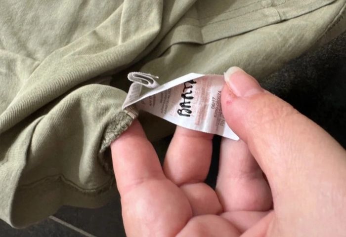 T-shirt haut kaki Primark fille 6/7 ans - photo numéro 6