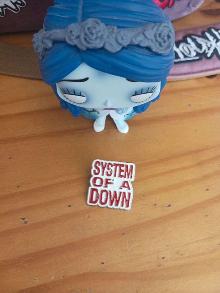 Pin's System of a Down - photo numéro 2