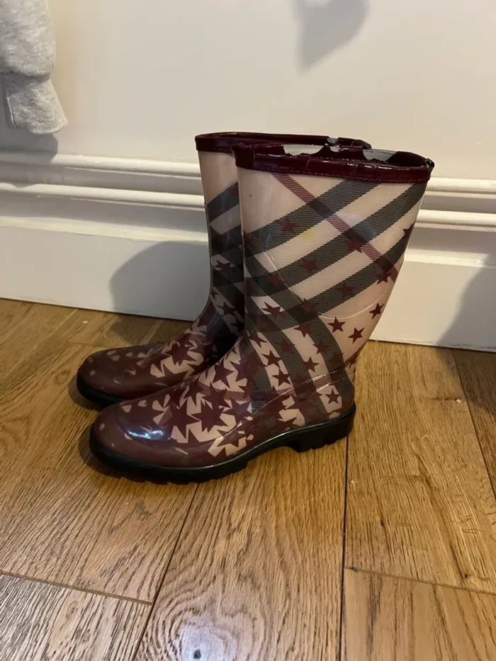 Bottes de pluie tartan et étoiles taille 36 - Burberry