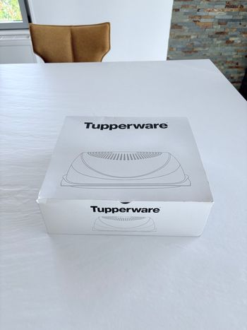 Cave à fromage Tupperware neuf