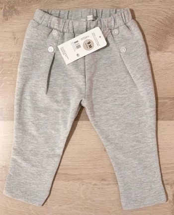 Pantalon neuf 9 mois mis saison a
