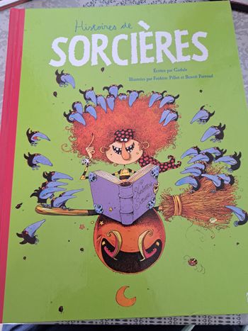 Livre "histoires de sorcieres"
