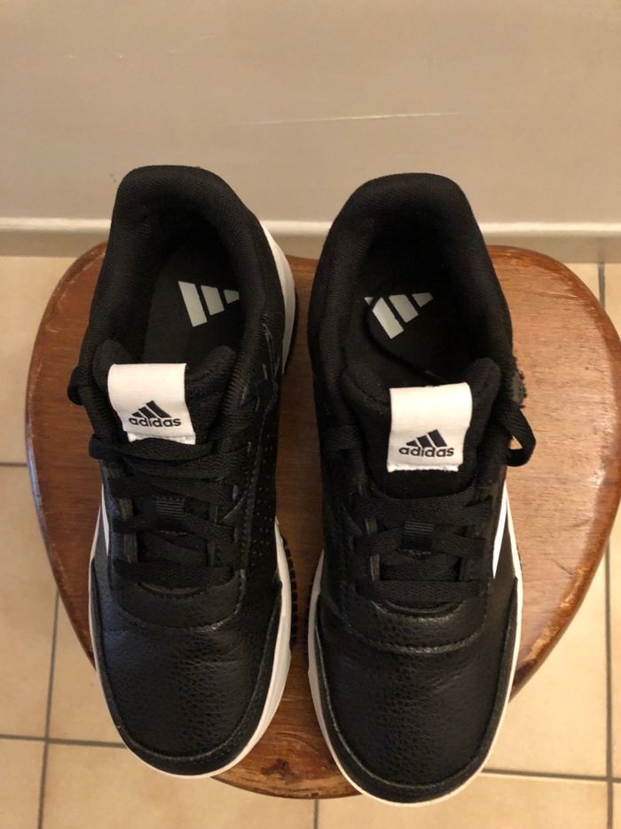 Basket adidas - photo numéro 3