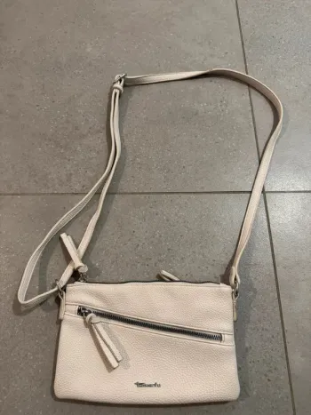 Sac à bandoulière crème Tamaris, il y a des tâches, 25*15cm