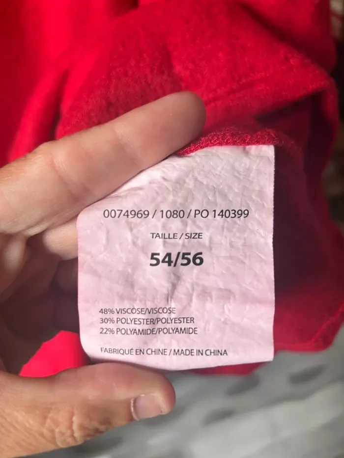 Pull rouge - photo numéro 3