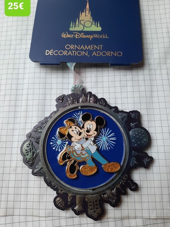 Figurine Disney 50 ans anniversaire Walt disney world