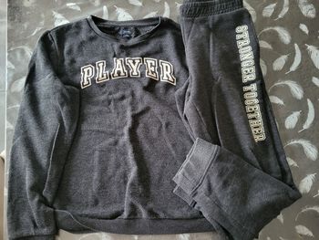 Ensemble jogging noir / gris foncé