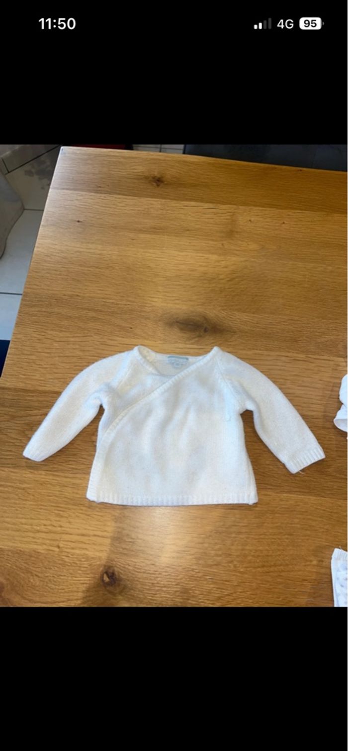 2 brassières naissance blanches 1 mois - photo numéro 6