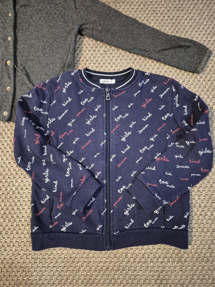 Lot de 2 gilets fille - 8 ans - photo numéro 2