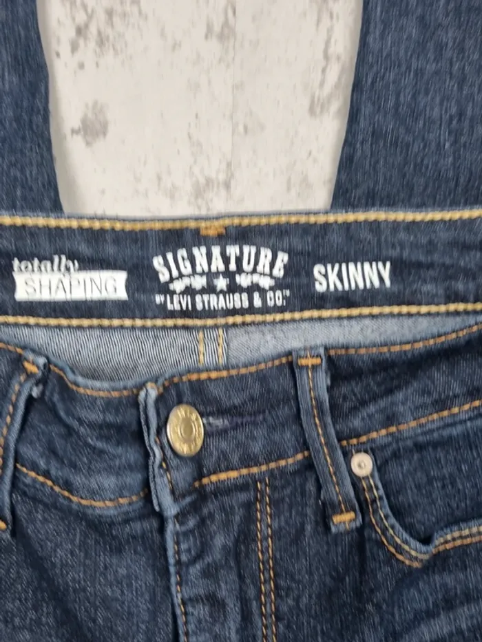 Jean Levi’s Signature Skinny Bleu Marine – Taille 38 FR Femme (mesures en photos) - photo numéro 10