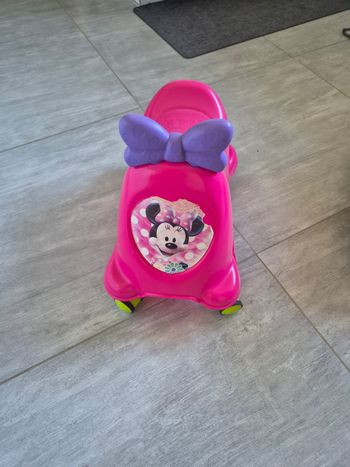 Pousseur Trotteur Minnie  Feber