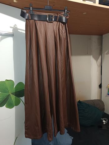 Pantalon simili cuir