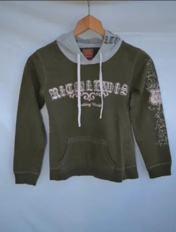 Sweat a capuche