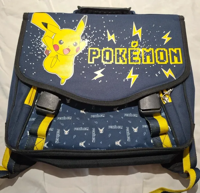 cartable Pikachu Pokemon  40 x 32 cm