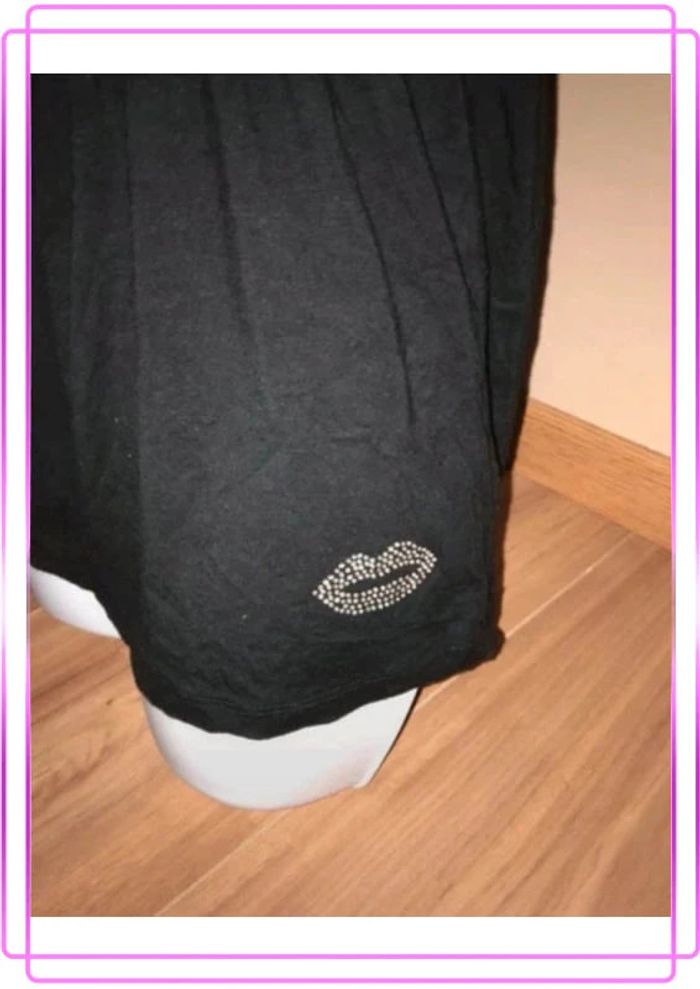 Top noir - photo numéro 5