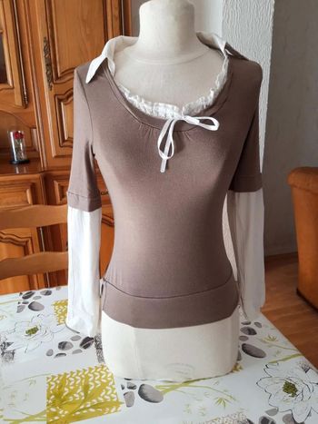Haut marron/blanc