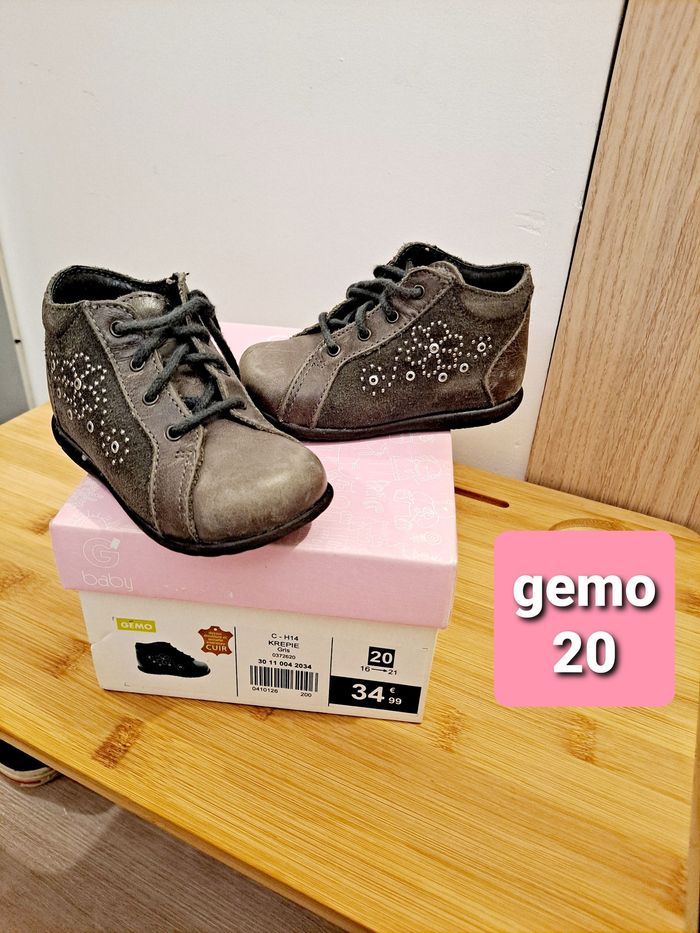 chaussures en cuir de marche bébé pointure 20 grises à strass