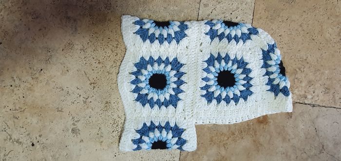 Cagoule crochet Fait main  taille XS - photo numéro 2