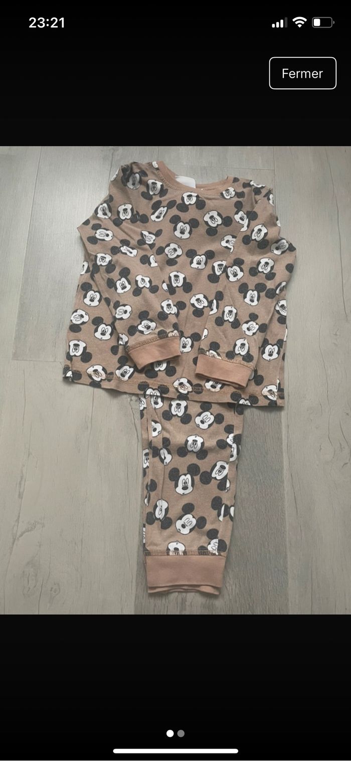 Pyjama Mickey