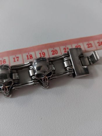 Bracelet tête de mort