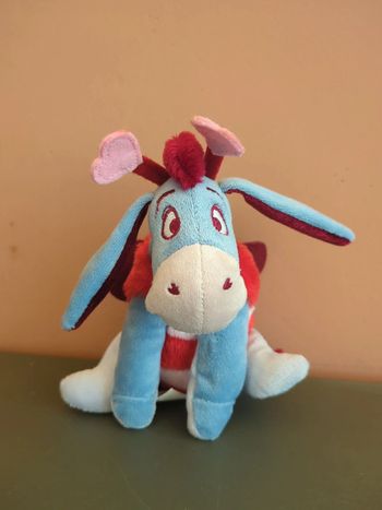 peluche Disney bourriquet Valentin