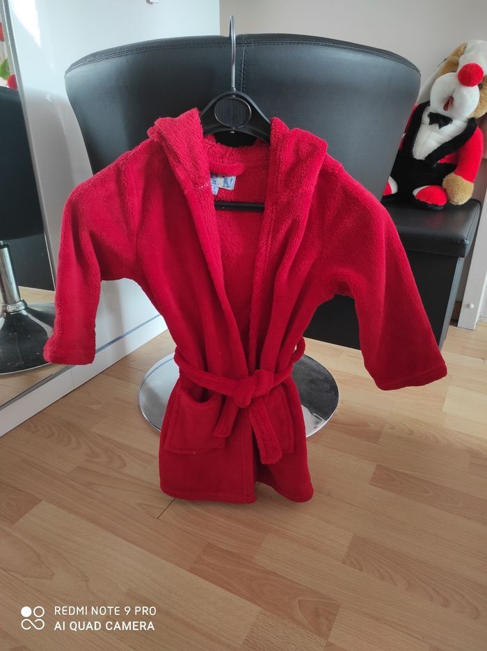 Peignoir rouge