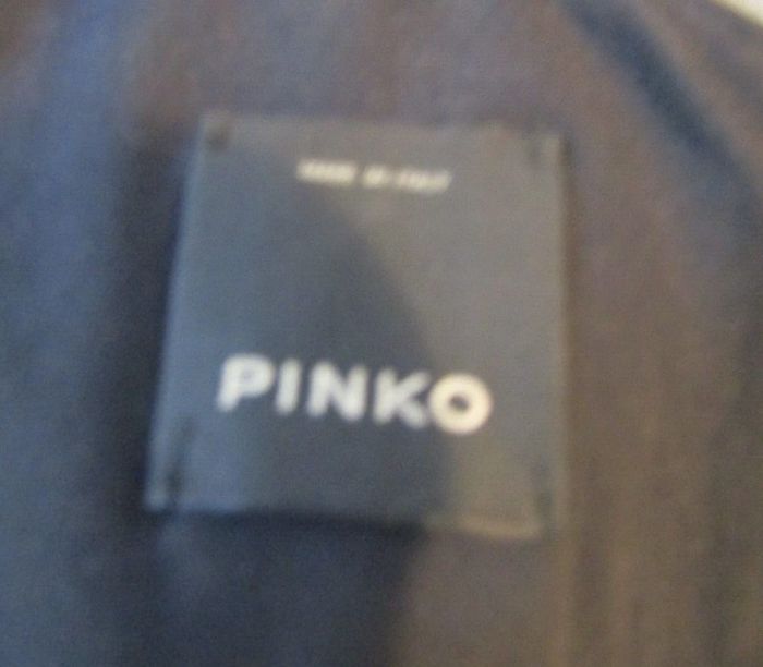 robe chic doublée zip au dos coupe courte marque pinko taille indiquée 36 peut aller a un 34 - photo numéro 4