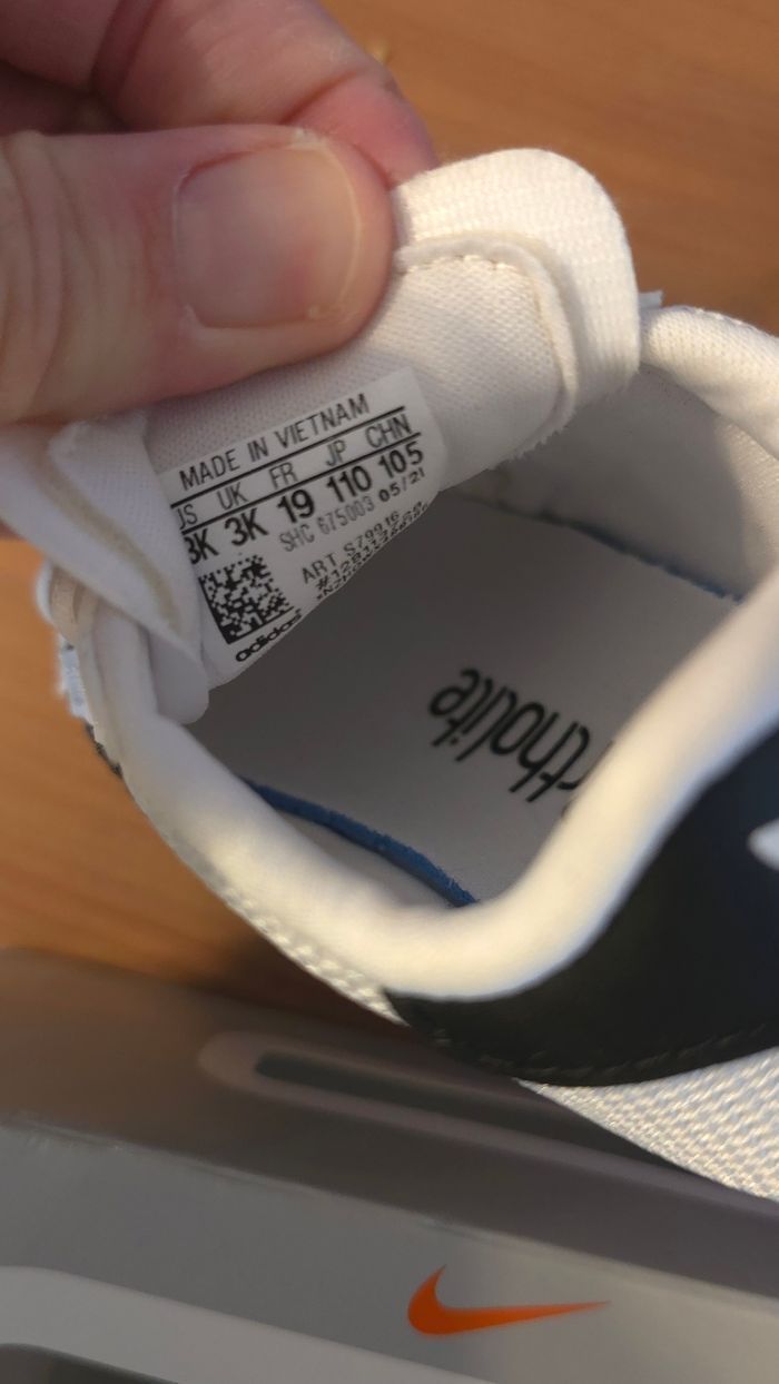 🥰🤩 superbes  lot Baskets adidas 17/19 et nike 17 unisex 🤩🥰 - photo numéro 8