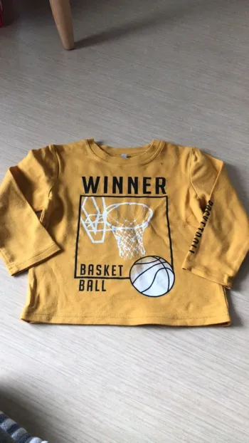 Tshirt basketball
