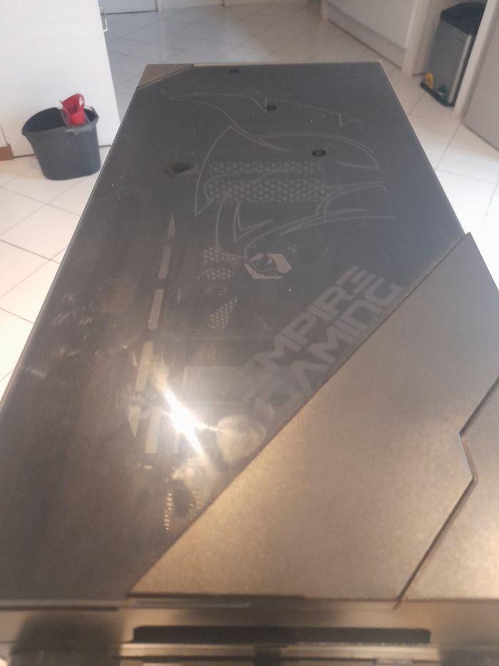 Tour d'ordinateur empire gaming - photo numéro 4