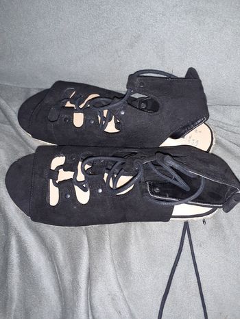 Chaussure été jamais  porter pointure 39