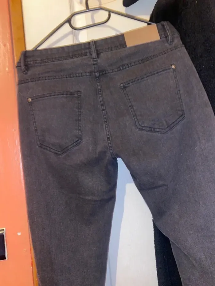 Jeans slim avec bande sur le cotes - photo numéro 7