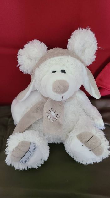 doudou peluche souris blanche chapka louise mansen